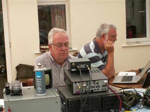 Operating in the 21/28MHz contest